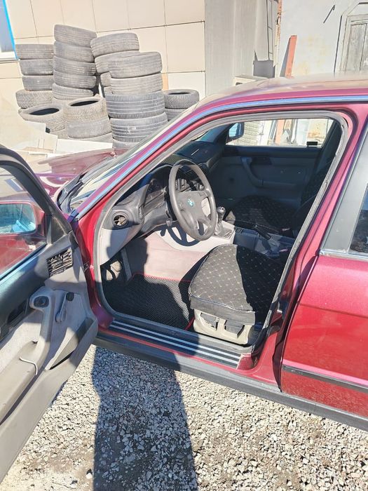 Продам БМВ Е34 525