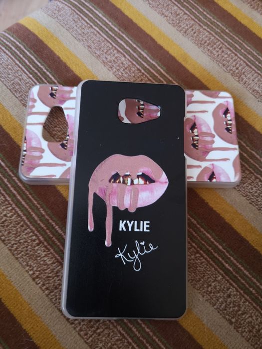 Кейсове за Samsung Galaxy A5