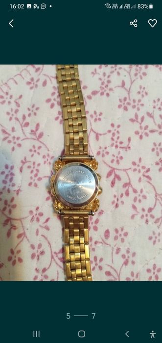 Женские часы  CARITEAR