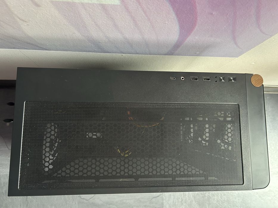 Чисто нов геймърски компютър – Ryzen 5 5500 / RX 590 8GB / 16GB RAM