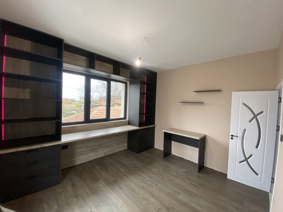 Мебели по поръчка / Дърводелски услуги