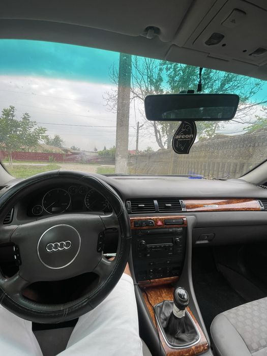Audi A6 2.5 quatrro