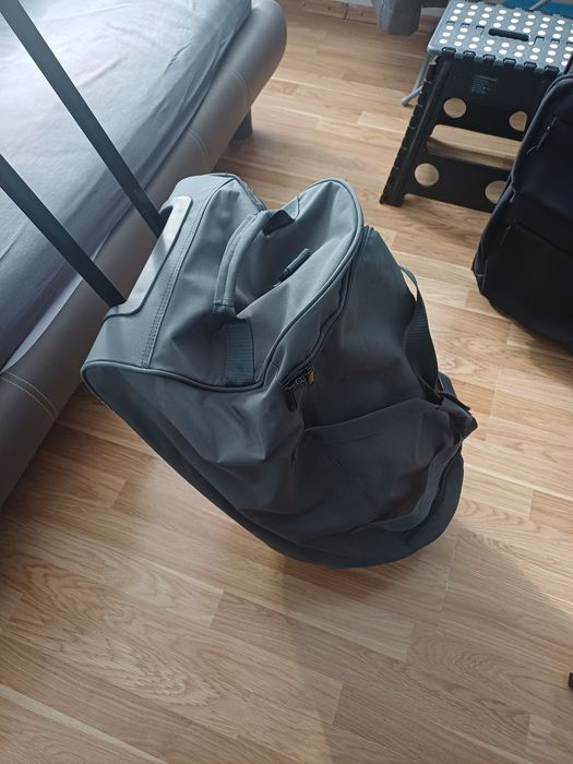 Genți de voiaj cu rotile