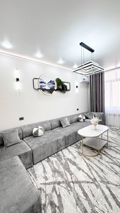 Продаётся Чиланзар 12 3/3/3 Новостройка.