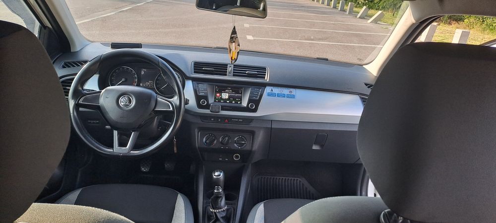 SKODA Fabia 2016 — imagine 9