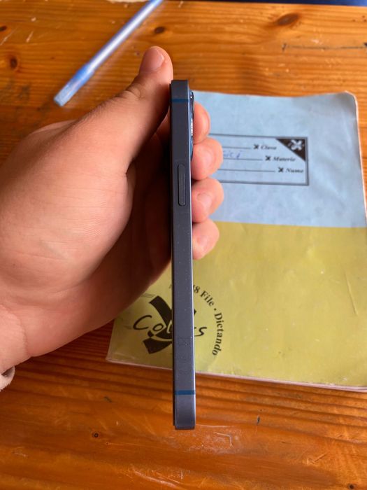 Vând IPhone 13!!