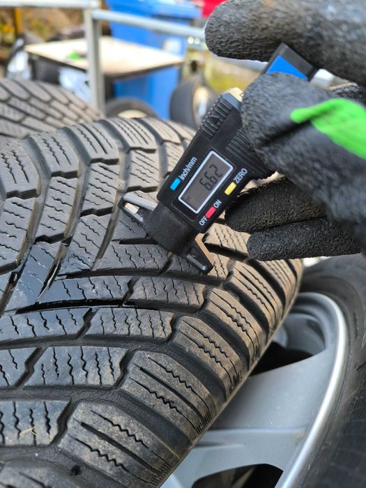 Roti aliaj Dezent / Dacia 4 x 10 / anvelope Continental 205/55/R16 M+S