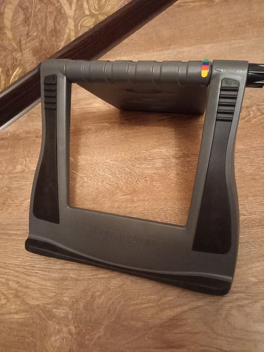 Подставка для ноутбука