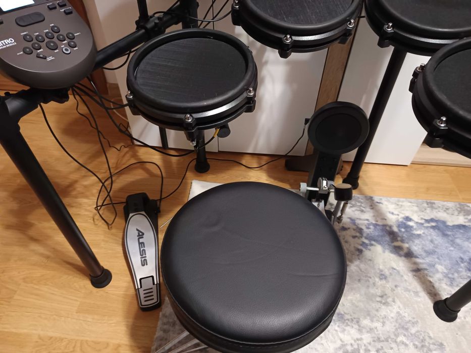 Tobe electronice Alesis Nitro Mesh Kit