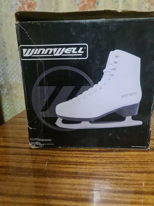 коньки фигурные 36 размер