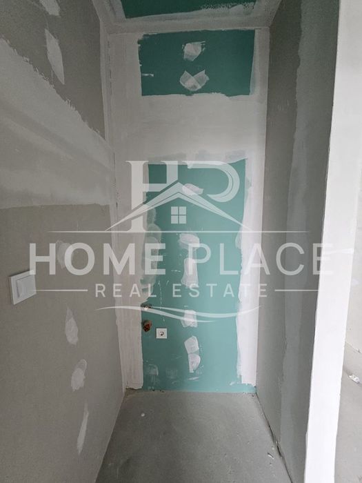 Просторен, слънчев имот  с панорама в кв. Трошево -"Сити парк юг"