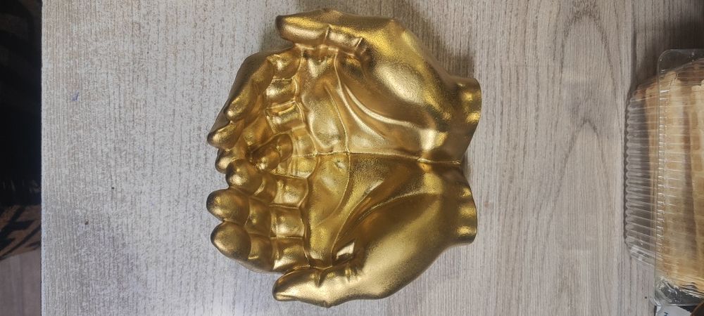 Руки Диониса , ручная работа