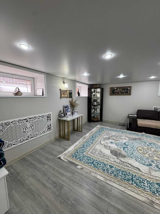 Два дома на одном участке с центральными каммуникациями