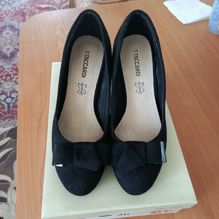 Продам туфли женские.