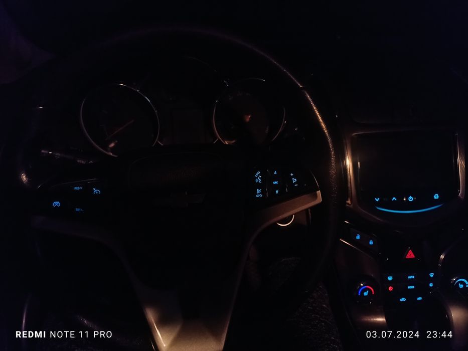 Шевроле круз хеджбек