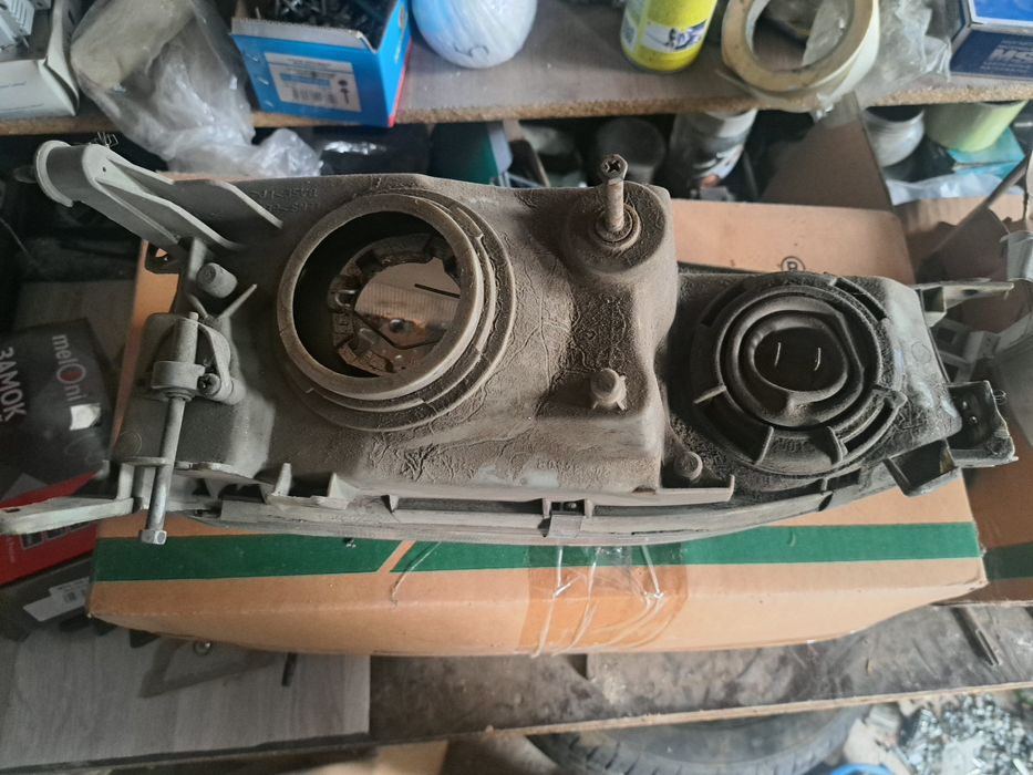 Фары камри 10 продам