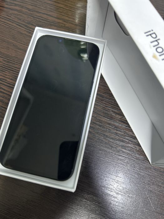 Айфон  13 128гб все норм
