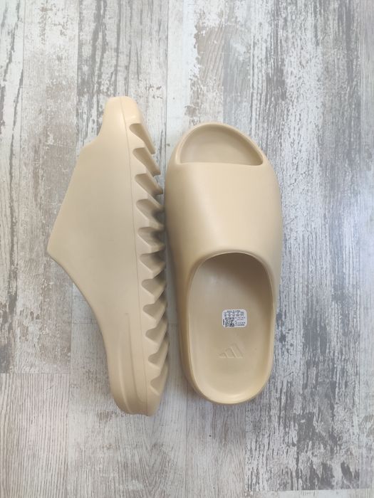 Yeezy slide desert sand