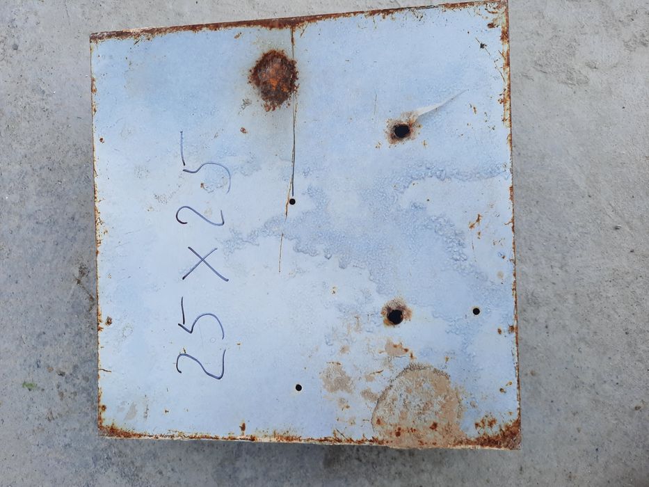 Продаётся щит для электричества.