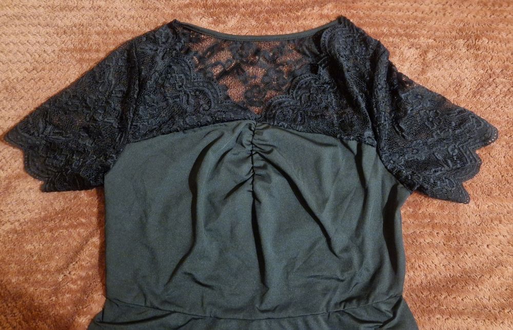 Rochie midi neagră