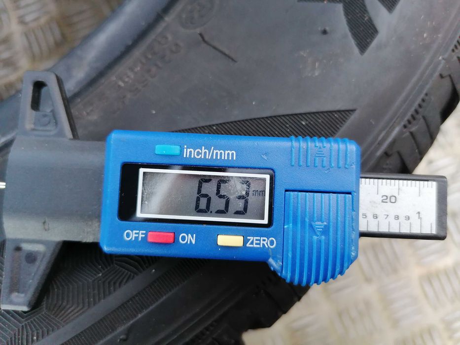 2 бр. Hankook 215/60R 16 DOT 4323