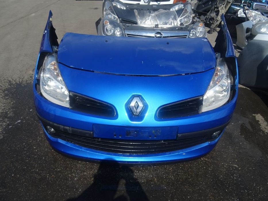 Vand Fata Completa Renault Clio 3 din 2007 volan pe stanga