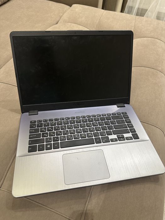 Ноутбук asus x555la