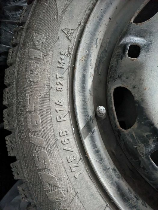 Диски 14 с резиной зима