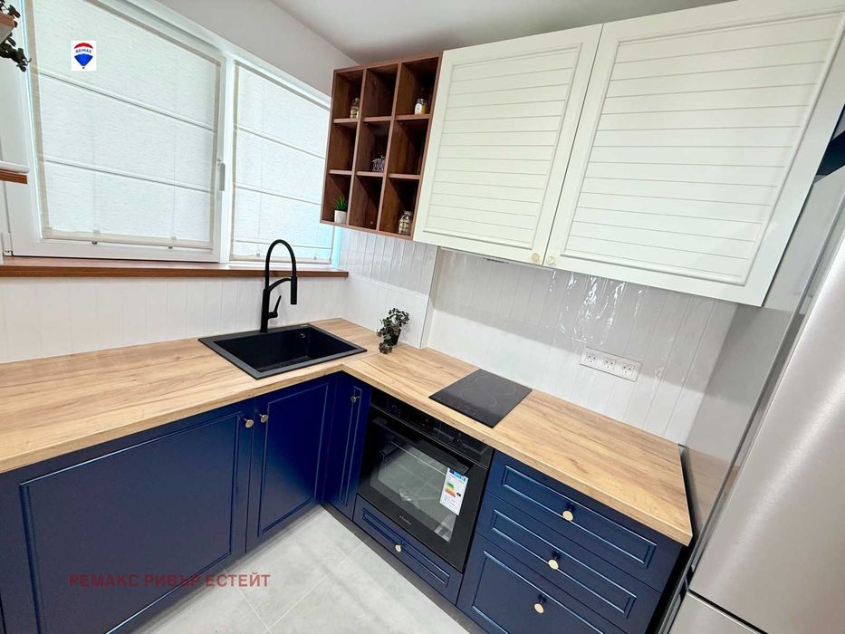 Продава се Двустаен апартамент в Русе, Здравец Изток - 62 кв.м за 1107 €/кв.м - Снимка #8