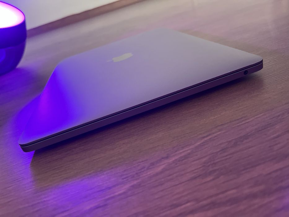 MacBook Pro 13” M1 (2020) A2338 16GB RAM / 512GB SSD