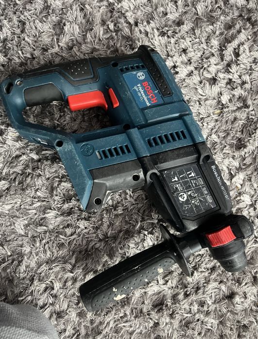 Rotopercutor Bosch profesional