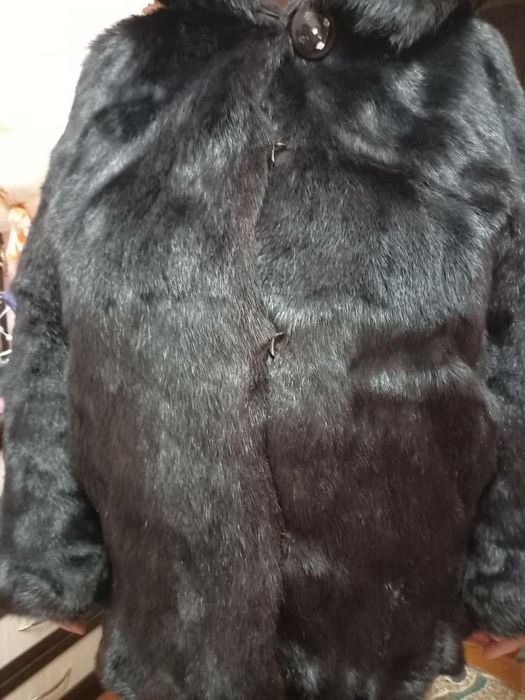 Женская одежда Женская шуба