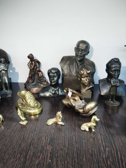 Статуэтки пепельницы