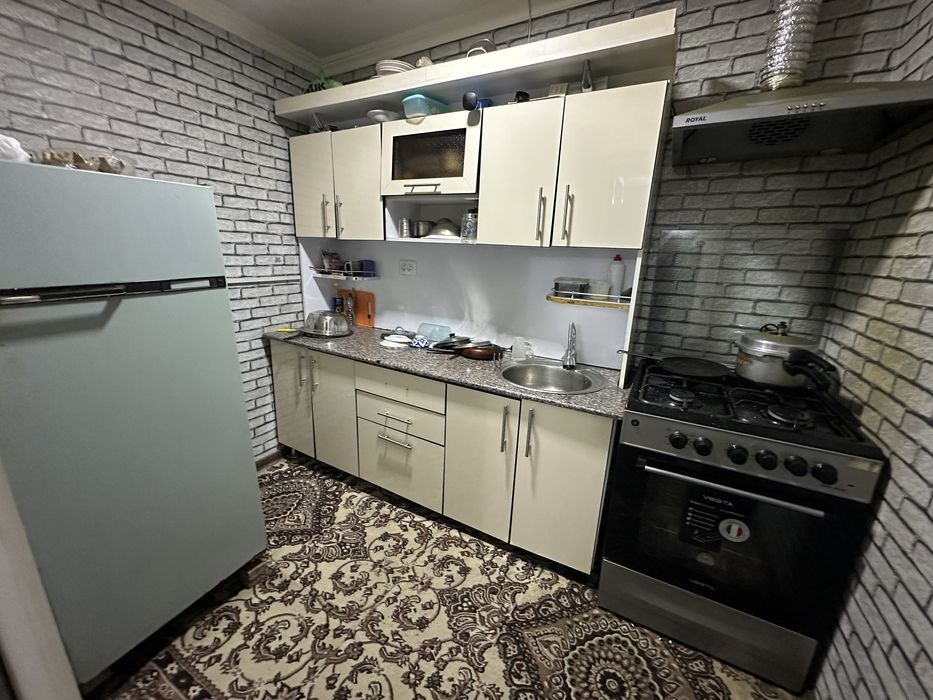 2 этажли квартира ижарага берилади