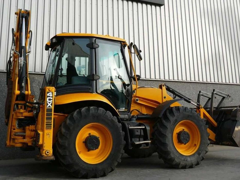 Экскаватор погрузчик JCB 4CX PRO