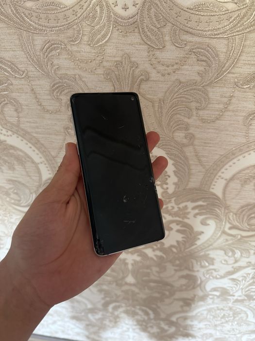 Samsung S10 holati yaxshi