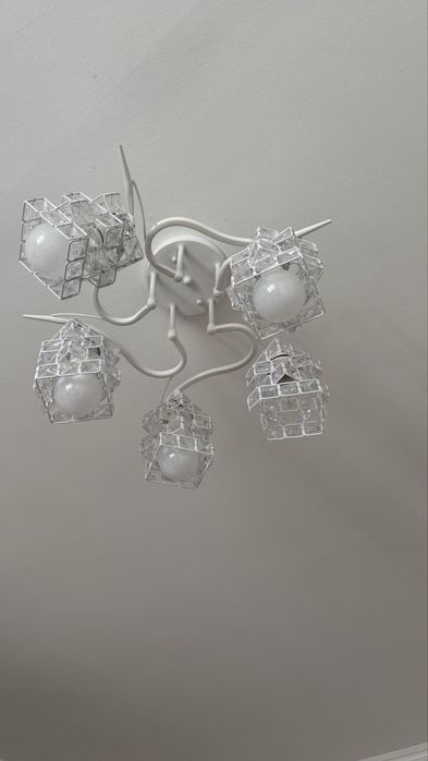 Люстралар сатылады