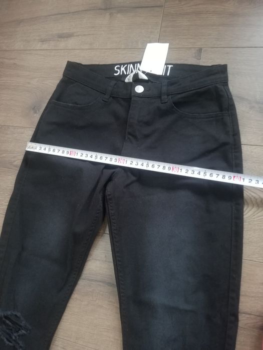 Нов Детски панталон H&M