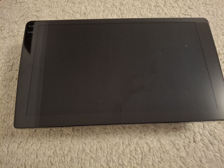 Телевизор-планшет в машину андроид новый