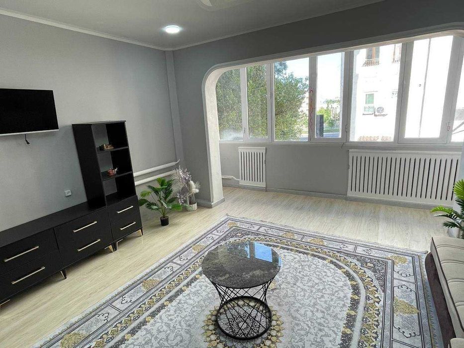 Парк Анхор ропарасида 3 хона зур жойда уй сотилади