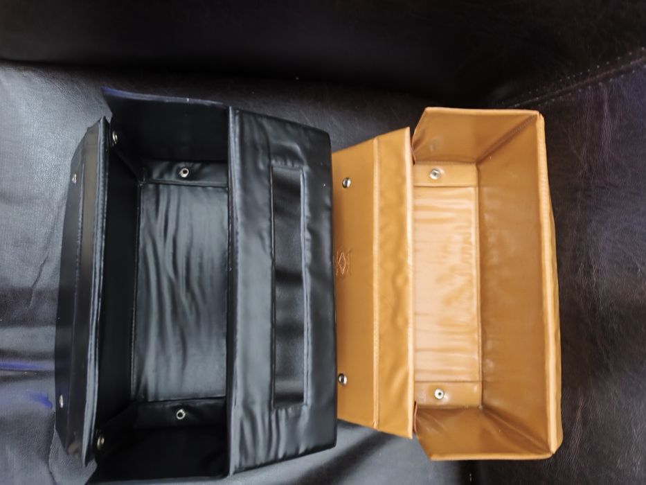 Set de 12 casete cu gentuta