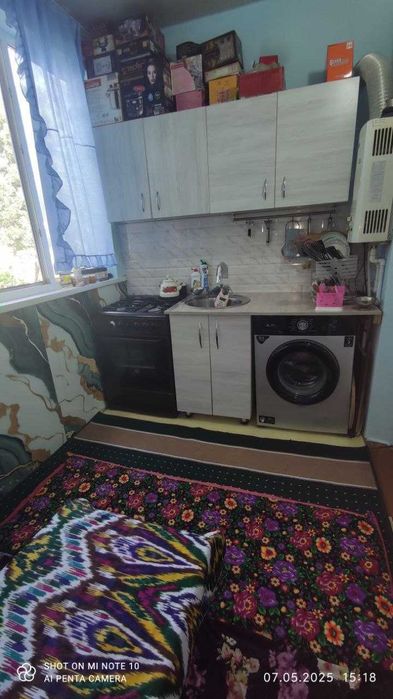 Срочно 1 комнатная квартира ул. Мирзо Улугбек
