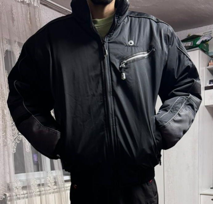 Куртка зимняя   .