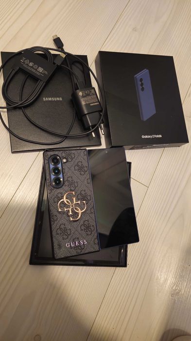 Samsung Galaxy Fold 6, 1TB в гаранция