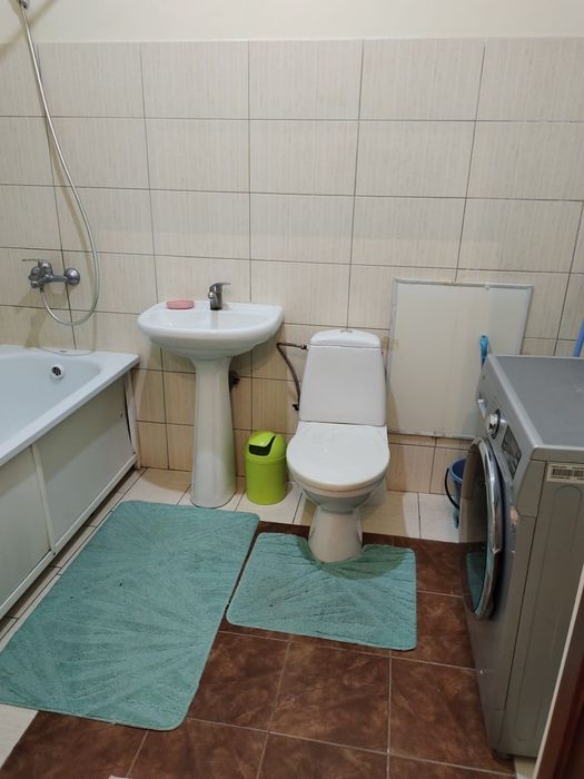 1 ккв, Нажимеденов 10/1, 200000