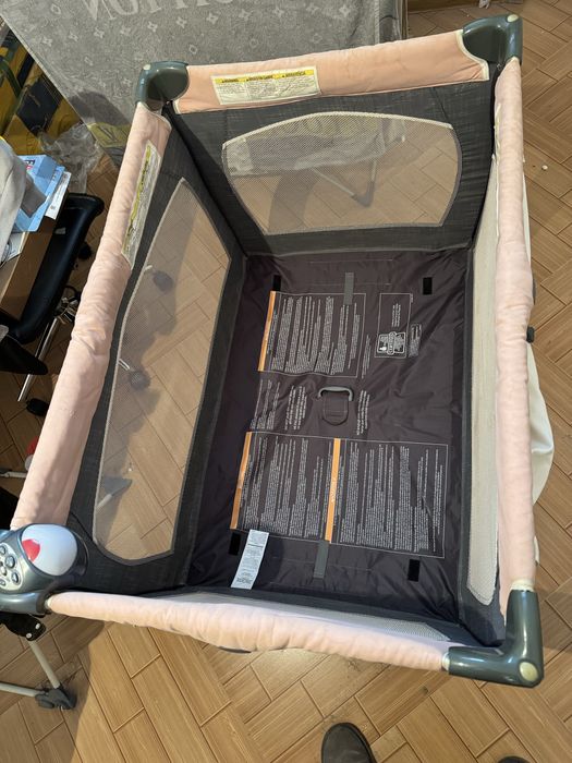 Продам детский манеж.