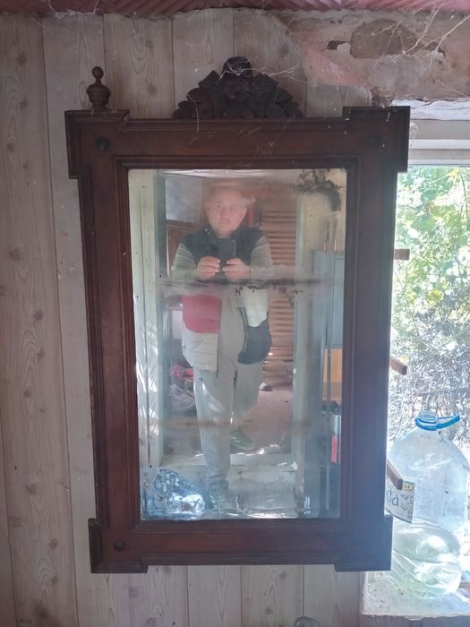 Стар скрин и огледало