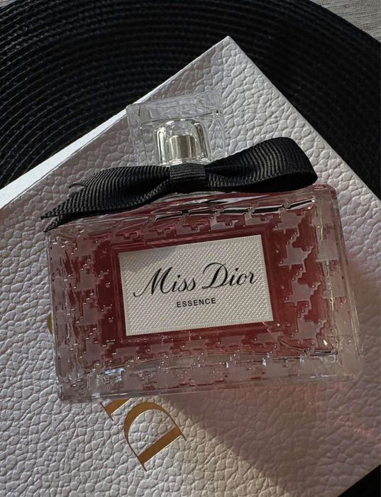 Miss Dior essence 100ml