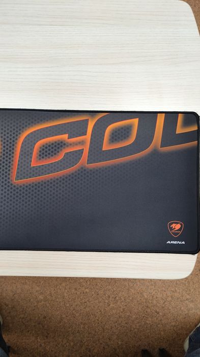 Гейминг подложка за мишка COUGAR Arena Black XL