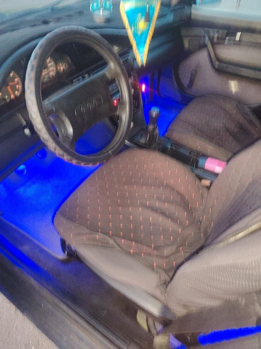 Продам ауди 100 с4